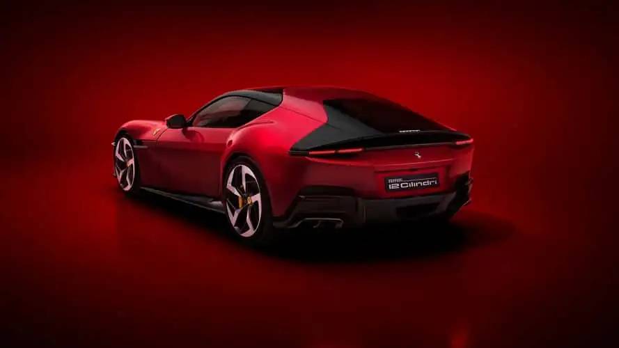 Ferrari'nin Bugüne Kadarki En Güçlü Otomobili Tanıtıldı: 819 Beygir Gücünde! Değeri Vergiler Hariç 15 Milyon Liranın Üzerinde 3